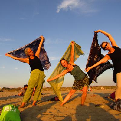 Glv_trio_mare